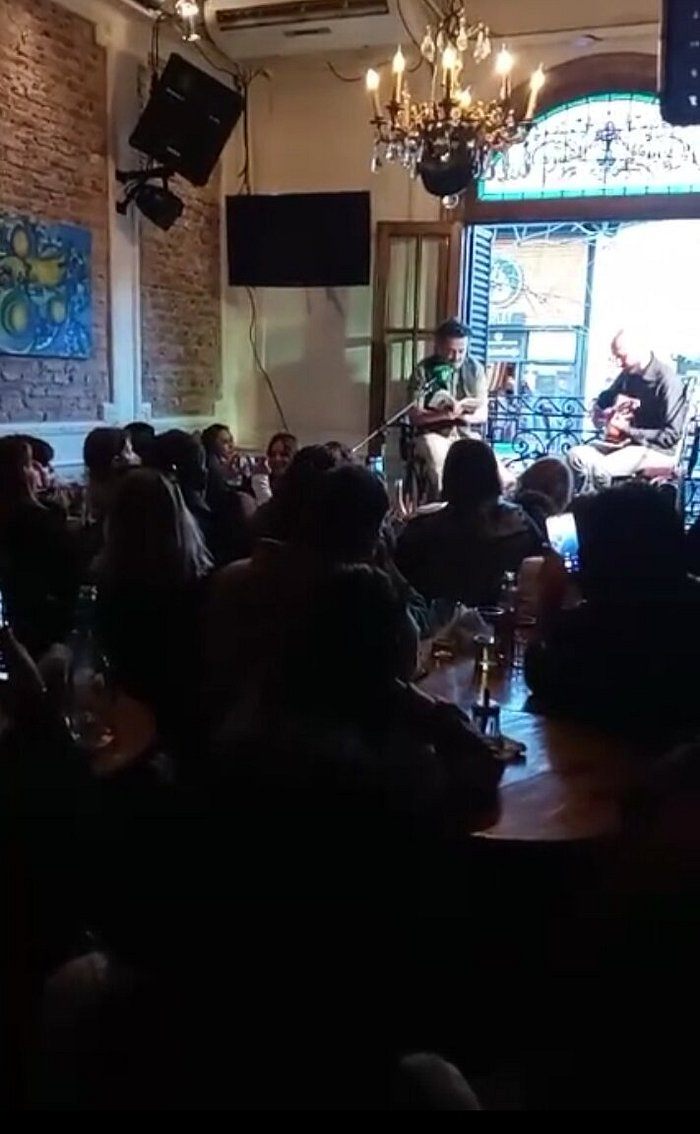 Doble Sentido, Bar Cultural